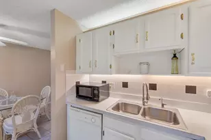16 Vista Palm Ln, Vero Beach, FL 32962 - Photo 28