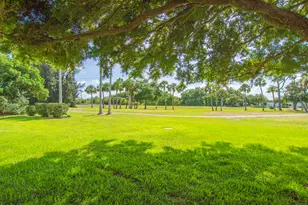 16 Vista Palm Ln, Vero Beach, FL 32962 - Photo 2