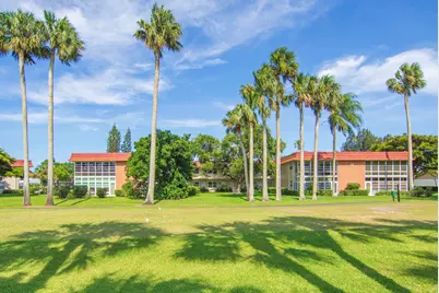 16 Vista Palm Lane #106, Vero Beach, FL 32962 - Photo 6