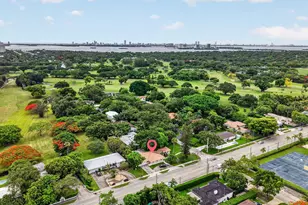 601 NE 105th St, Miami Shores, FL 33138 - Photo 4