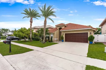 10112 Aqua Vista Way, Boca Raton, FL 33428 - Photo 2