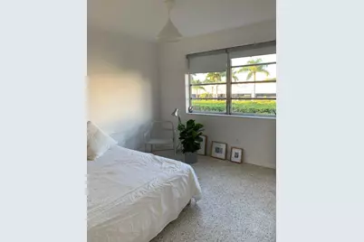649 SW 9th Street #301, Miami, FL 33130 - Photo 2
