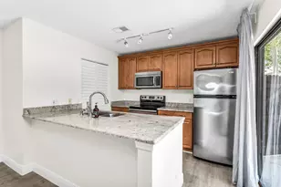 22300 Pineapple Walk Dr, Boca Raton, FL 33433 - Photo 10