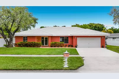 851 E Plantation Circle, Plantation, FL 33324 - Photo 2