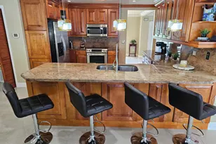 851 E Plantation Cir, Plantation, FL 33324 - Photo 1
