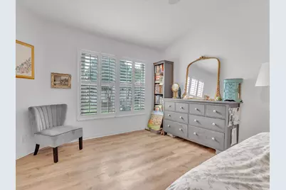 1097 Roble Way, Palm Beach Gardens, FL 33410 - Photo 16