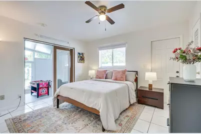 124 SW 2nd Street, Hallandale Beach, FL 33009 - Photo 10