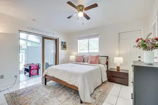 124 SW 2nd Ave, Hallandale Beach, FL 33009 - Photo 10