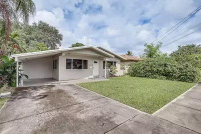 124 SW 2nd Avenue, Hallandale Beach, FL 33009 - Photo 2