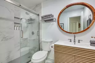 124 SW 2nd Ave, Hallandale Beach, FL 33009 - Photo 18