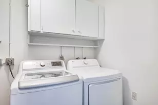 124 SW 2nd Ave, Hallandale Beach, FL 33009 - Photo 24