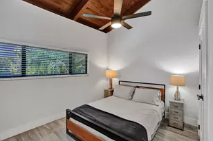 91 NE 17th Ct, Fort Lauderdale, FL 33305 - Photo 16