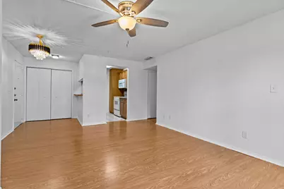 2317 N Congress Avenue #24, Boynton Beach, FL 33426 - Photo 4