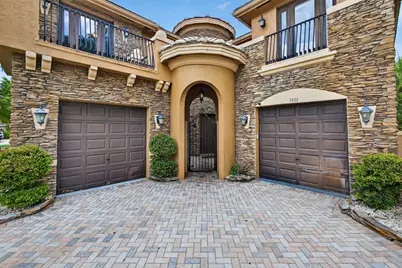3501 Collonade Drive, Wellington, FL 33449 - Photo 2