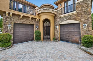 3501 Collonade Dr, Wellington, FL 33449 - Photo 2
