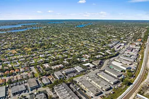 150 Pineview Rd, Jupiter, FL 33469 - Photo 38