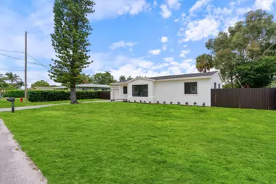 3185 Riddle Road, West Palm Beach, FL 33406 - Photo 2