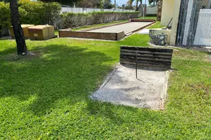200 Pine Point Dr, Boynton Beach, FL 33435 - Photo 22