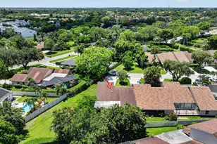 11837 Donlin Dr, Wellington, FL 33414 - Photo 46