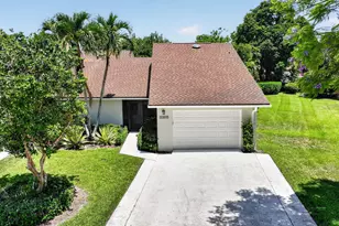 11837 Donlin Dr, Wellington, FL 33414 - Photo 38