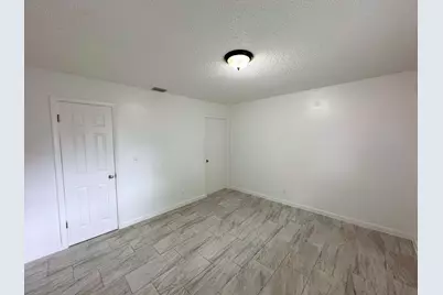 329 Melody Lane, Lantana, FL 33462 - Photo 8