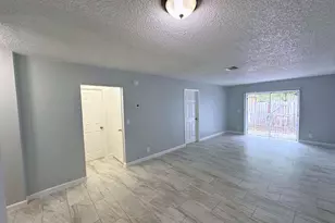 329 Melody Ln, Lantana, FL 33462 - Photo 14