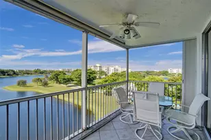2900 N Course Dr, Pompano Beach, FL 33069 - Photo 20