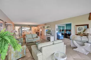 2900 N Course Dr, Pompano Beach, FL 33069 - Photo 18