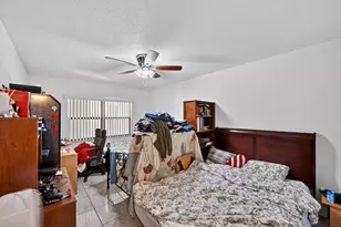 8290 Lake Dr, Doral, FL 33166 - Photo 14