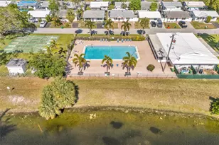 1906 NW 45th Ct, Tamarac, FL 33309 - Photo 24