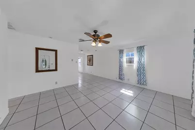 1906 NW 45th Court, Tamarac, FL 33309 - Photo 6