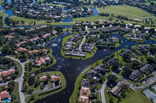 11863 Wimbledon Circle, Wellington, FL 33414 - Photo 18