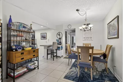 308 Greenbrier A, West Palm Beach, FL 33417 - Photo 6