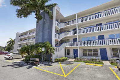 308 Greenbrier A, West Palm Beach, FL 33417 - Photo 1