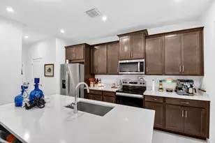 7351 Lenora Ln, Lake Worth, FL 33467 - Photo 4