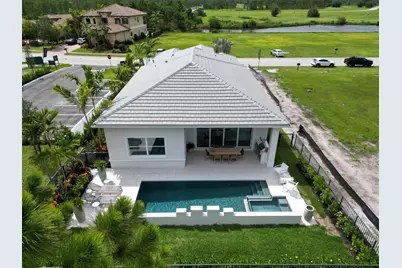 126 SE Calmo Circle, Port Saint Lucie, FL 34984 - Photo 12