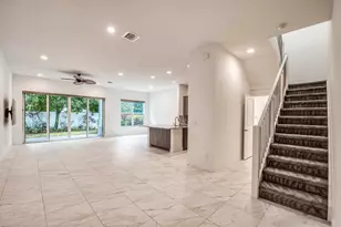 4829 Pointe Midtown Rd, Palm Beach Gardens, FL 33418 - Photo 10