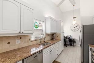 4636 Daylily Ct, Boynton Beach, FL 33436 - Photo 12