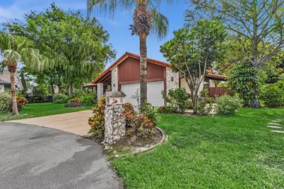 7908 NW 85th Terrace, Tamarac, FL 33321 - Photo 6
