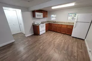 210 SW 7th St, Dania Beach, FL 33004 - Photo 16