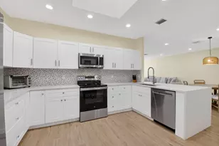 8350 Springlake Dr, Boca Raton, FL 33496 - Photo 16