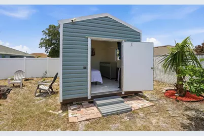 981 SW McComkle Avenue, Port Saint Lucie, FL 34953 - Photo 8