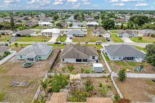 981 SW McComkle Ave, Port Saint Lucie, FL 34953 - Photo 38