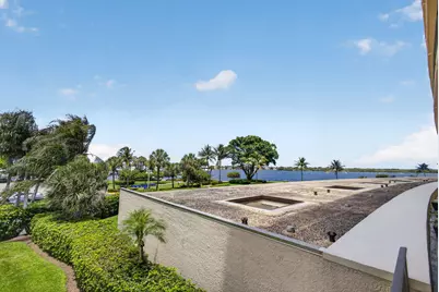 136 Lakeshore Drive, North Palm Beach, FL 33408 - Photo 8