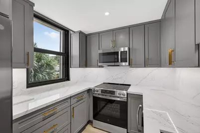 136 Lakeshore Drive, North Palm Beach, FL 33408 - Photo 18