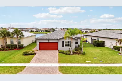8292 NW Greenbank Circle, Port Saint Lucie, FL 34987 - Photo 4