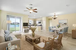 8292 NW Greenbank Cir, Port Saint Lucie, FL 34987 - Photo 16