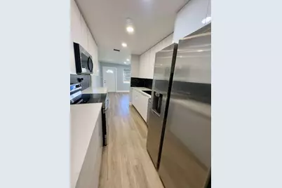 2865 NE 13th Avenue, Pompano Beach, FL 33064 - Photo 10