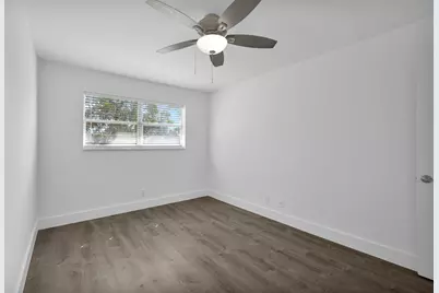 4051 NE 13th Avenue, Oakland Park, FL 33334 - Photo 18