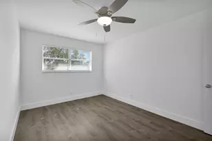 4051 NE 13th Ave, Oakland Park, FL 33334 - Photo 18